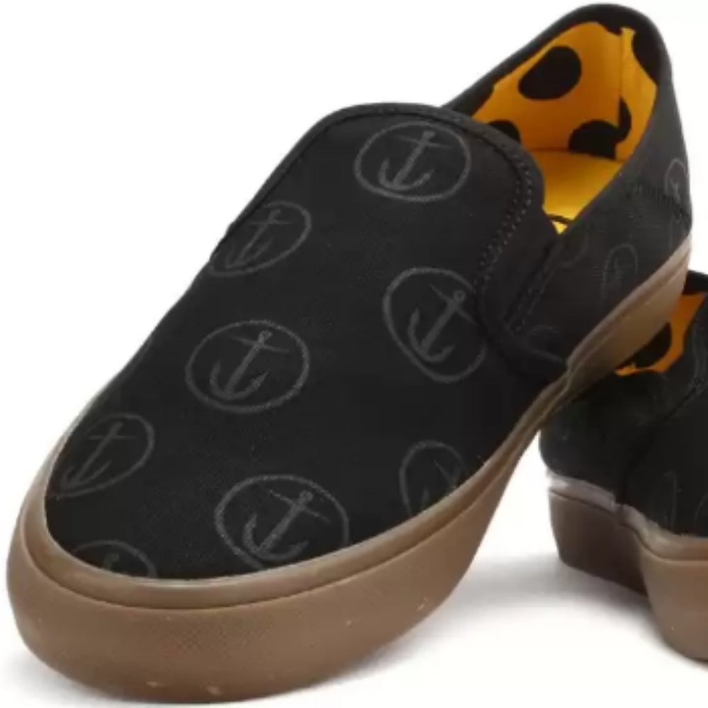 Vans Slip-on SF Captain Fin Ankle-High Canvas Sneaker